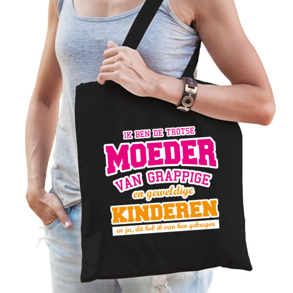 Trotse moeder van geweldige kinderen cadeau tas zwart voor dames